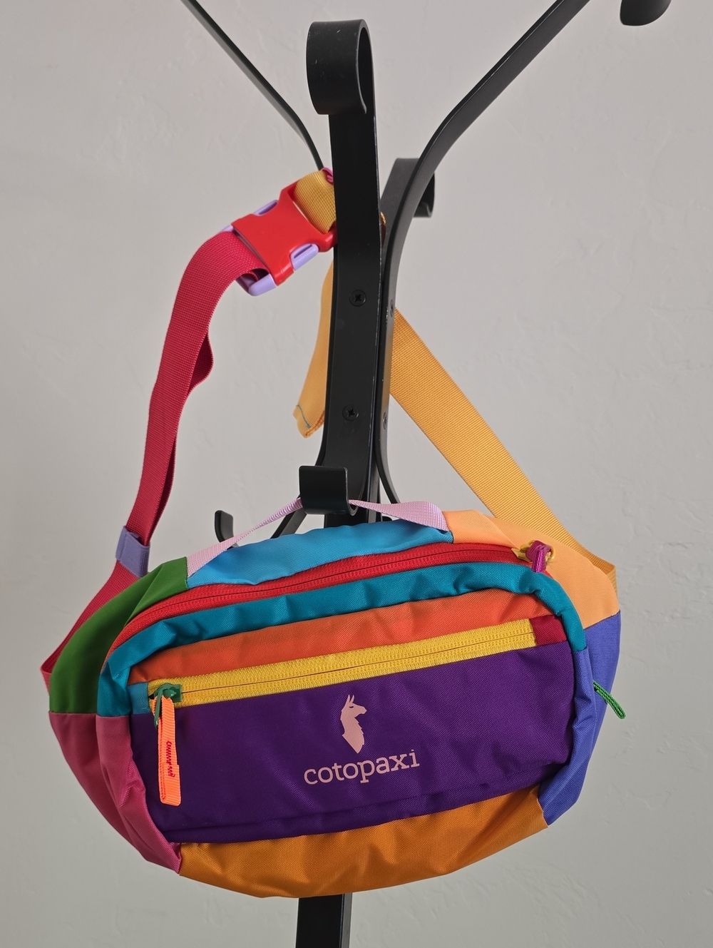 EUC Cotopaxi multicolor crossbody belt/hip bag